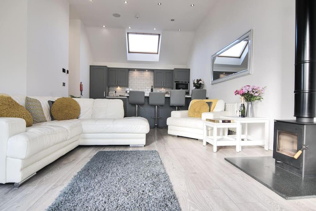 Hoxne Cottages - Sunflower Cottage With Private Hot Tub York Esterno foto